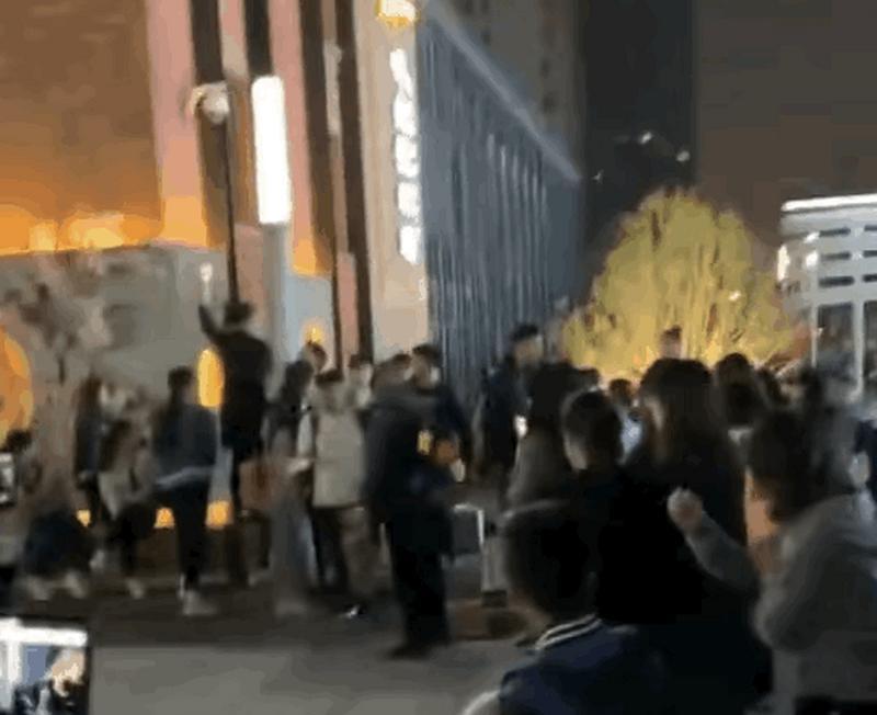 笔记本电脑追星转场功能如何启用？  第1张